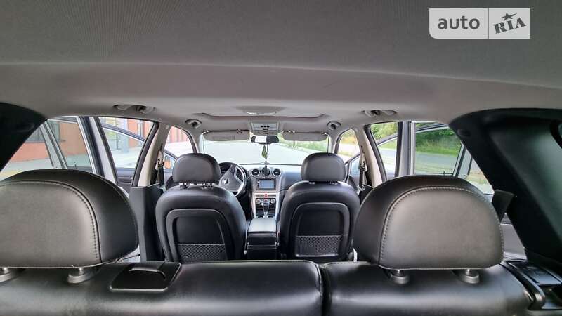 Позашляховик / Кросовер Chevrolet Captiva 2014 в Львові