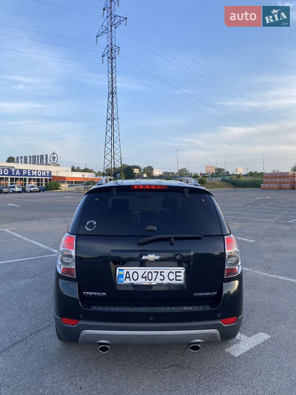 Внедорожник / Кроссовер Chevrolet Captiva 2011 в Хмельницком