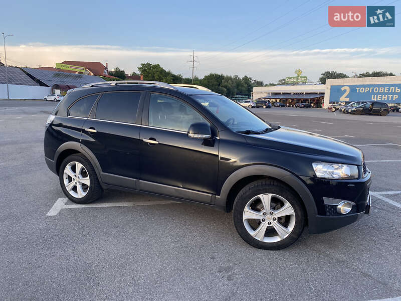 Внедорожник / Кроссовер Chevrolet Captiva 2011 в Хмельницком