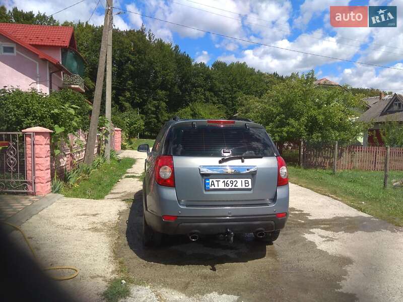 Внедорожник / Кроссовер Chevrolet Captiva 2011 в Ивано-Франковске