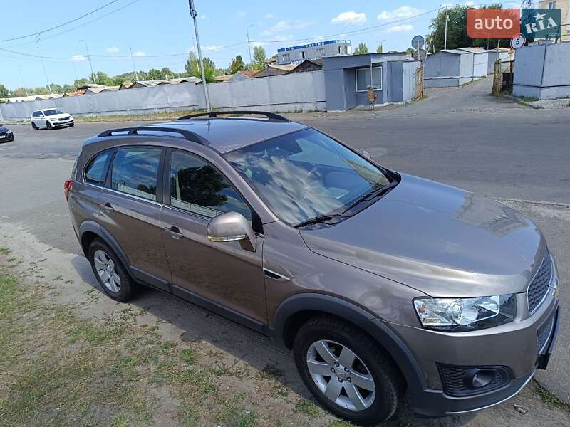 Внедорожник / Кроссовер Chevrolet Captiva 2015 в Киеве