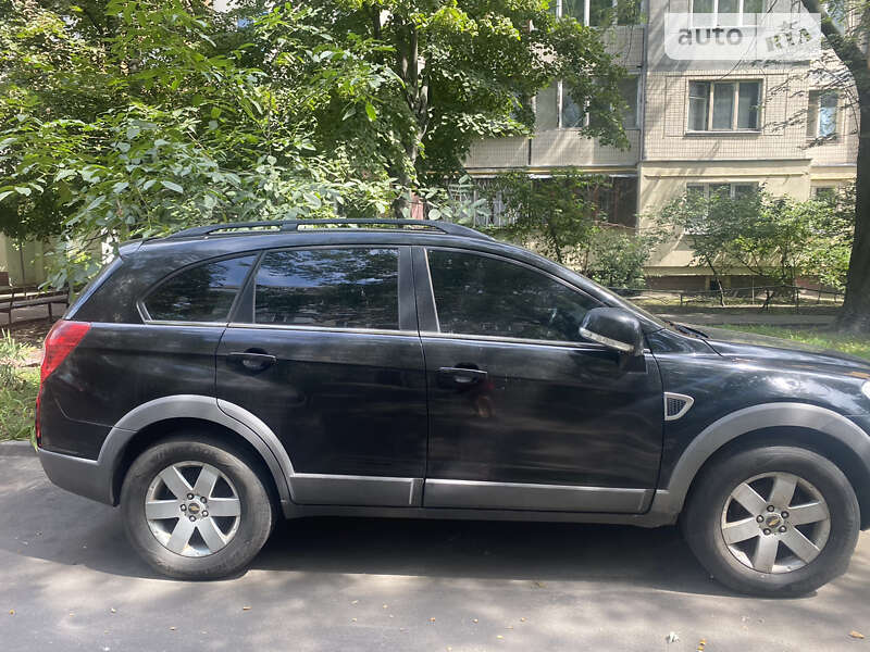 Внедорожник / Кроссовер Chevrolet Captiva 2008 в Киеве фото 2 Внедорожник / Кроссовер Chevrolet Captiva 2008 в Киеве