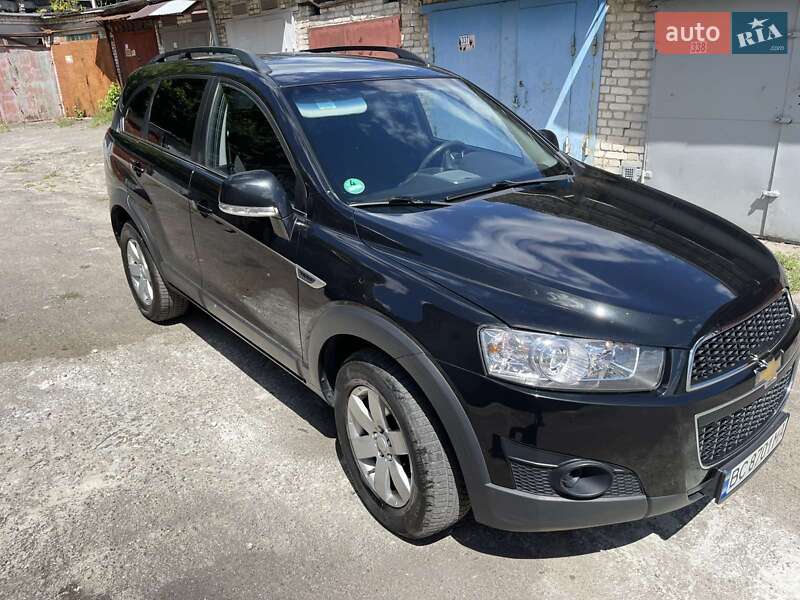 Позашляховик / Кросовер Chevrolet Captiva 2012 в Львові фото 3 Позашляховик / Кросовер Chevrolet Captiva 2012 в Львові