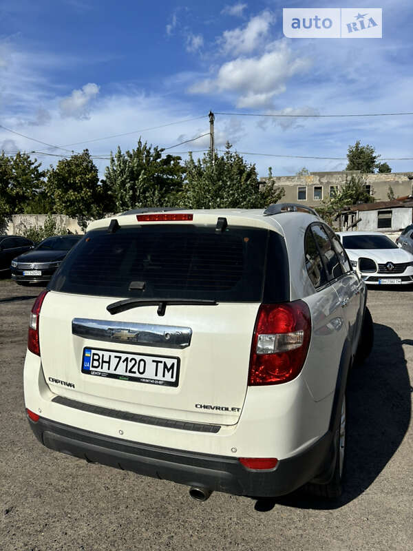 Внедорожник / Кроссовер Chevrolet Captiva 2011 в Белгороде-Днестровском