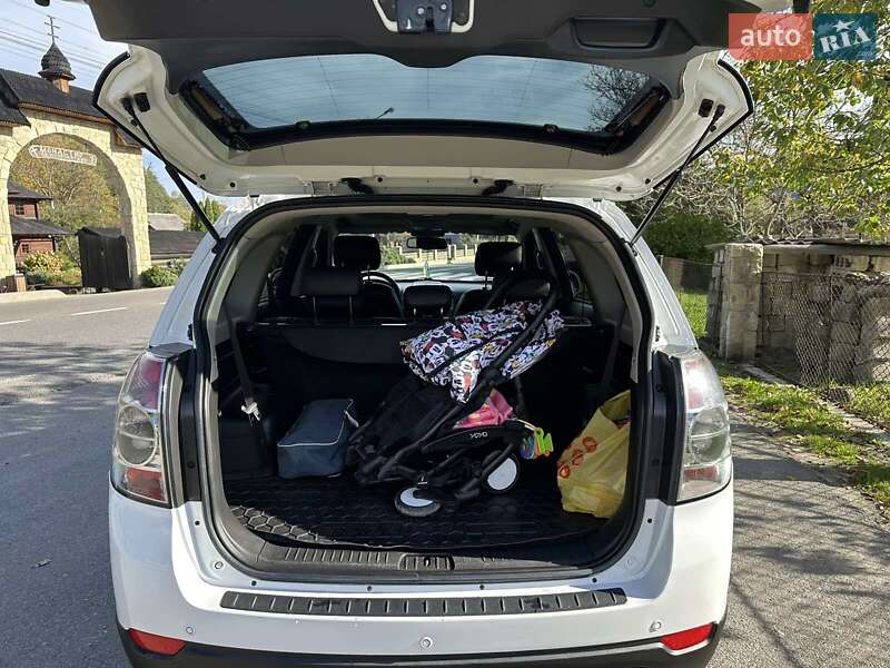 Внедорожник / Кроссовер Chevrolet Captiva 2012 в Кременчуге фото 6 Внедорожник / Кроссовер Chevrolet Captiva 2012 в Кременчуге