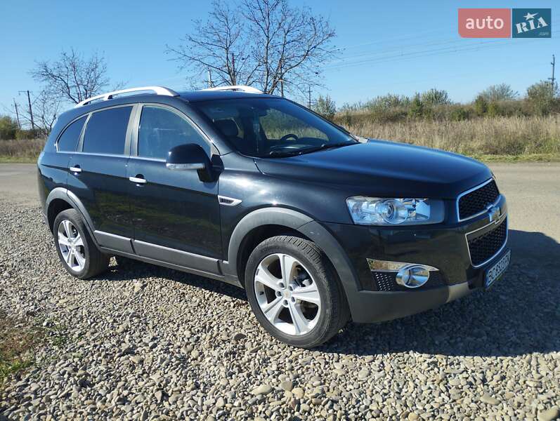 Позашляховик / Кросовер Chevrolet Captiva 2011 в Стрию