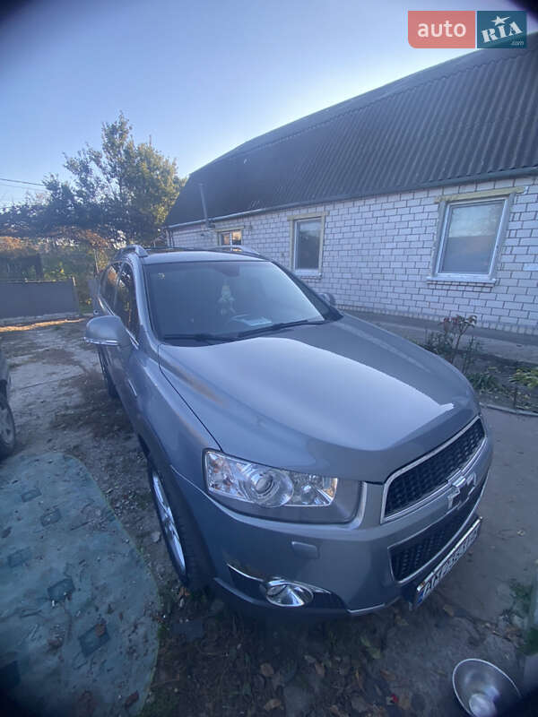 Внедорожник / Кроссовер Chevrolet Captiva 2012 в Бердичеве