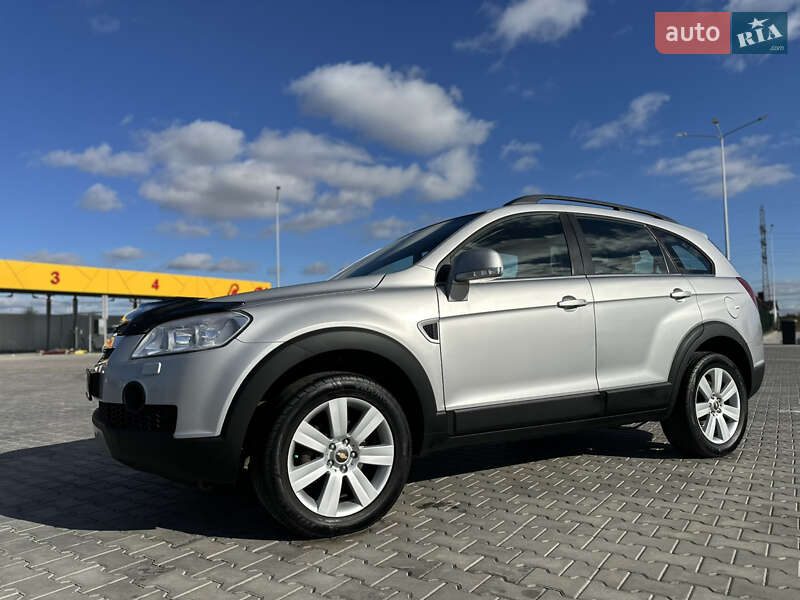 Позашляховик / Кросовер Chevrolet Captiva 2006 в Луцьку