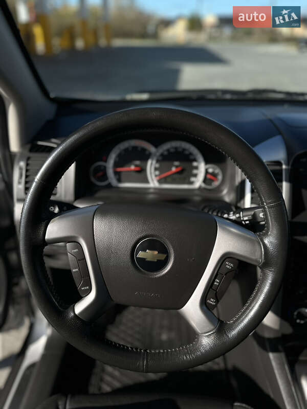 Позашляховик / Кросовер Chevrolet Captiva 2006 в Луцьку