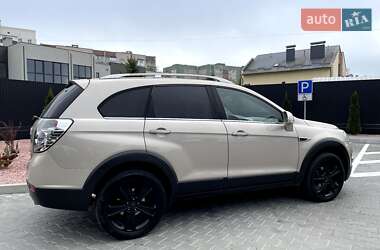 Внедорожник / Кроссовер Chevrolet Captiva 2012 в 