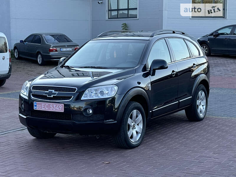 Внедорожник / Кроссовер Chevrolet Captiva 2010 в Ровно