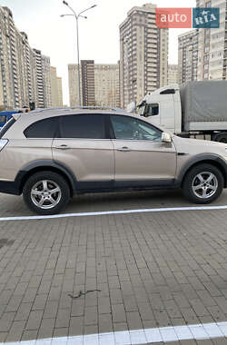 Позашляховик / Кросовер Chevrolet Captiva 2011 в Броварах