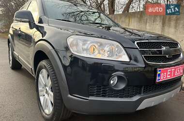 Позашляховик / Кросовер Chevrolet Captiva 2010 в Луцьку