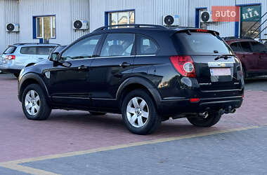 Внедорожник / Кроссовер Chevrolet Captiva 2010 в Ровно