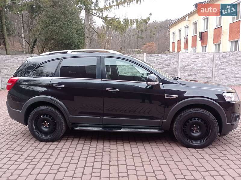 Позашляховик / Кросовер Chevrolet Captiva 2013 в Львові