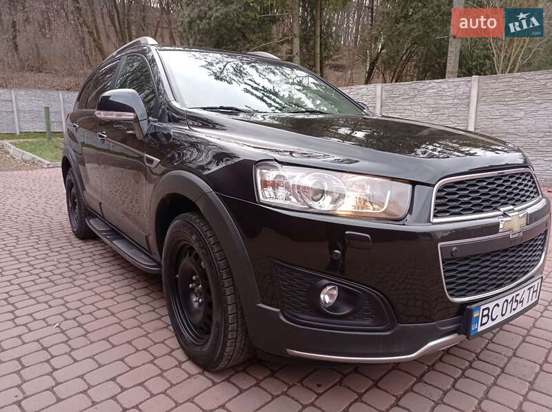 Позашляховик / Кросовер Chevrolet Captiva 2013 в Львові