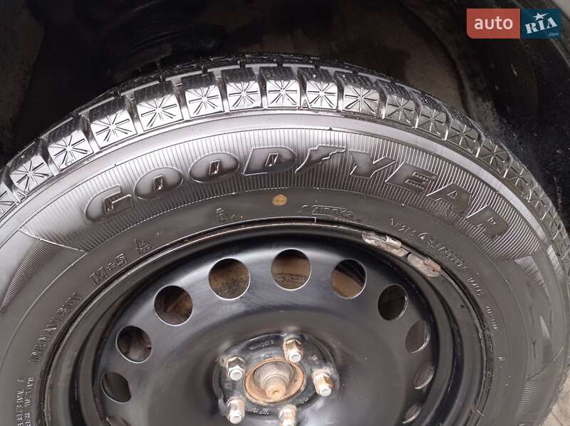 Позашляховик / Кросовер Chevrolet Captiva 2013 в Львові