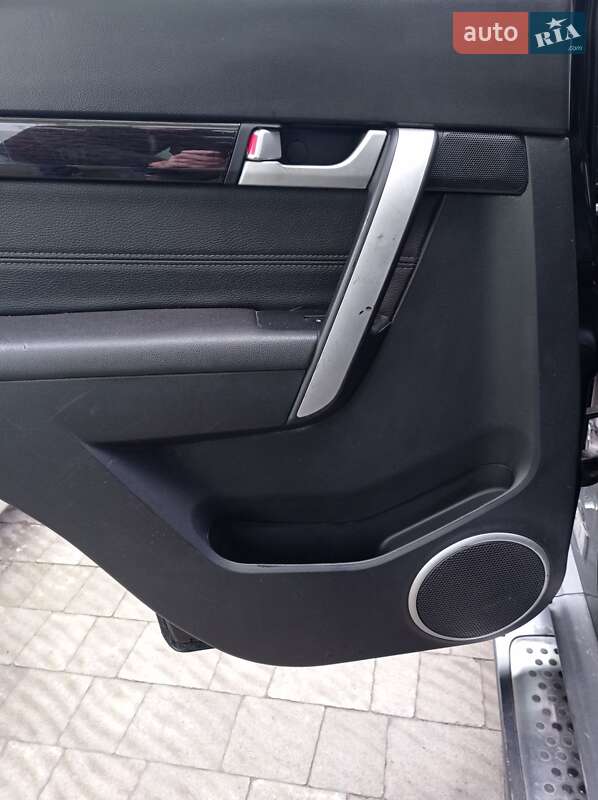Позашляховик / Кросовер Chevrolet Captiva 2013 в Львові