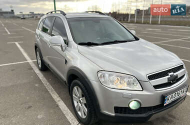 Позашляховик / Кросовер Chevrolet Captiva 2007 в Києві