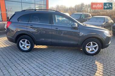 Позашляховик / Кросовер Chevrolet Captiva 2009 в Львові