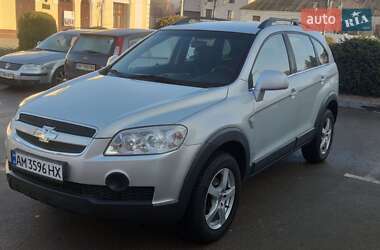 Позашляховик / Кросовер Chevrolet Captiva 2010 в Бердичеві