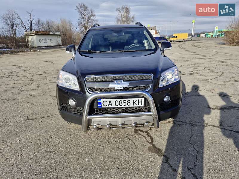 Внедорожник / Кроссовер Chevrolet Captiva 2009 в Умани