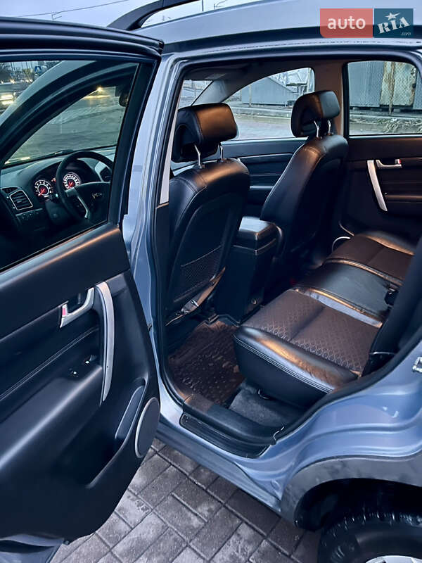 Внедорожник / Кроссовер Chevrolet Captiva 2013 в Киеве