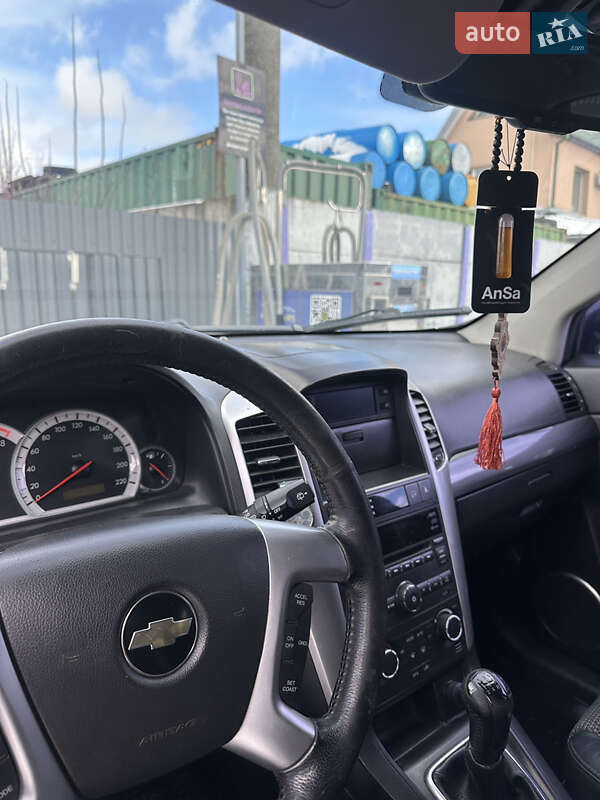 Внедорожник / Кроссовер Chevrolet Captiva 2008 в Ровно