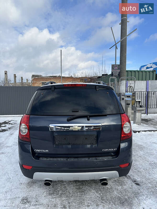 Внедорожник / Кроссовер Chevrolet Captiva 2008 в Ровно