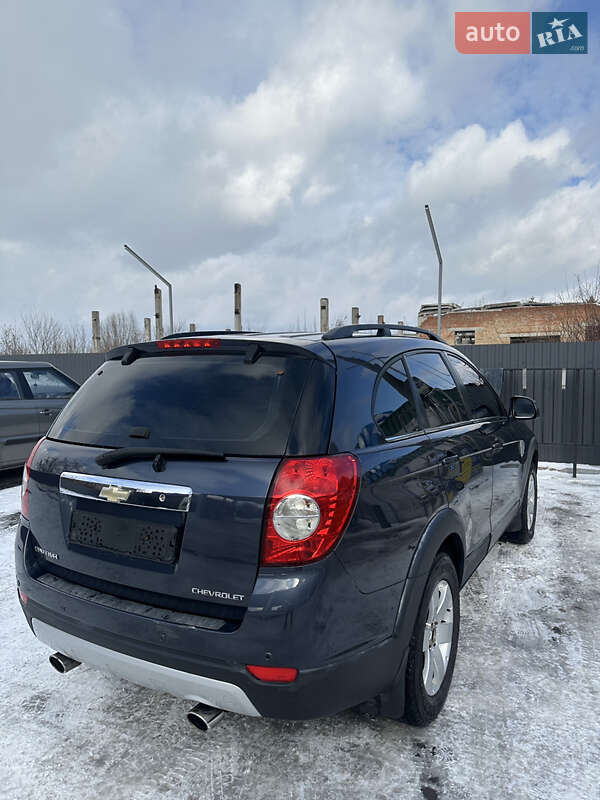 Внедорожник / Кроссовер Chevrolet Captiva 2008 в Ровно