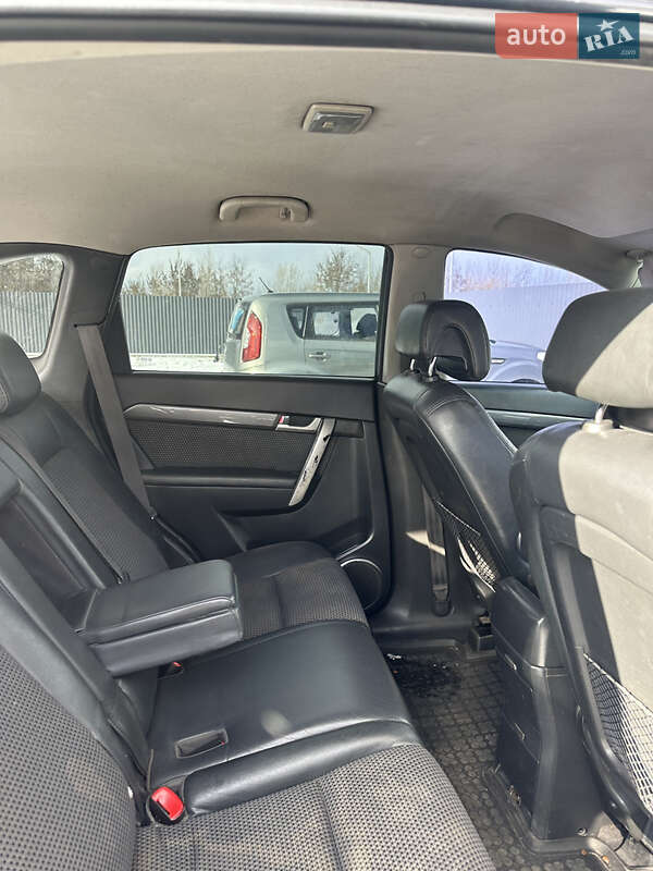 Внедорожник / Кроссовер Chevrolet Captiva 2008 в Ровно