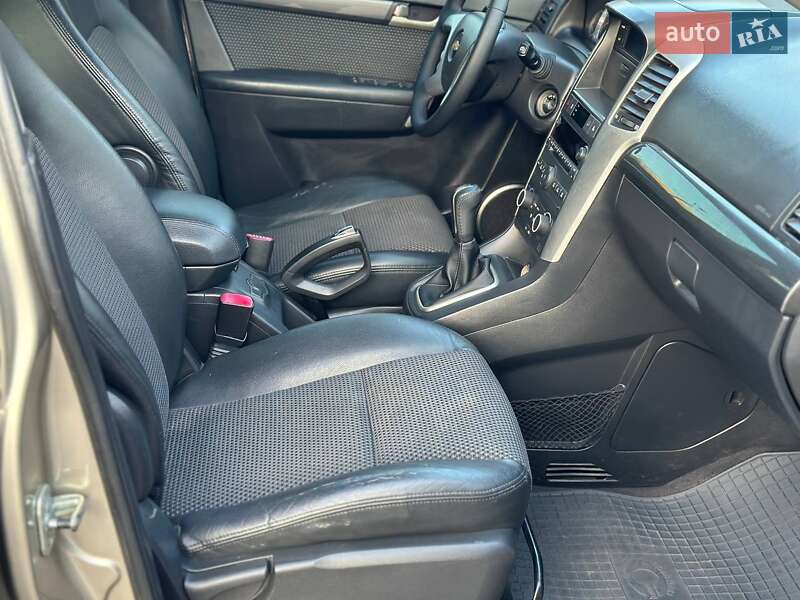Позашляховик / Кросовер Chevrolet Captiva 2007 в Одесі
