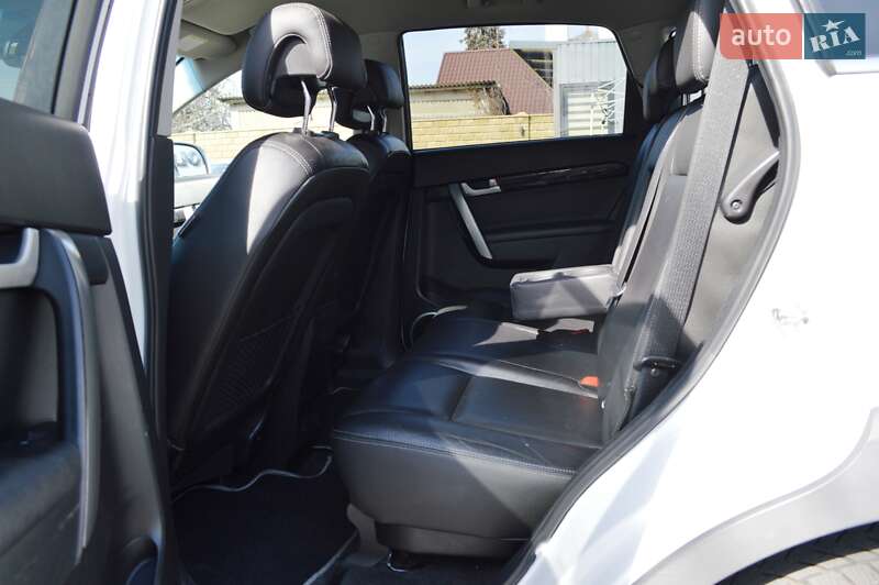 Внедорожник / Кроссовер Chevrolet Captiva 2012 в Одессе