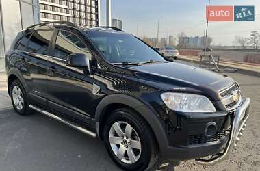 Позашляховик / Кросовер Chevrolet Captiva 2010 в Києві