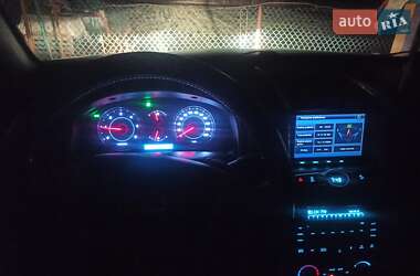 Позашляховик / Кросовер Chevrolet Captiva 2011 в 