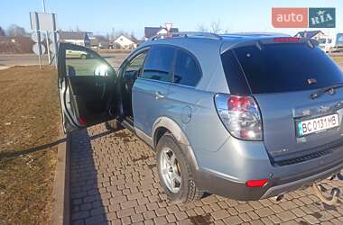 Позашляховик / Кросовер Chevrolet Captiva 2011 в 