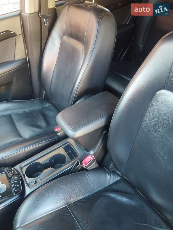 Позашляховик / Кросовер Chevrolet Captiva 2011 в Ковелі