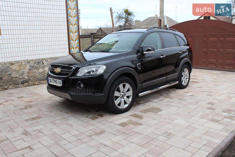 Позашляховик / Кросовер Chevrolet Captiva 2008 в Христинівці