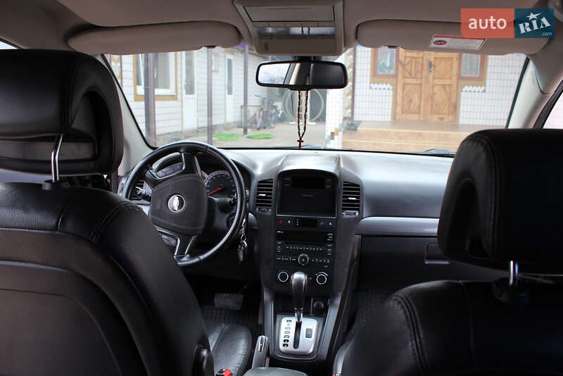 Позашляховик / Кросовер Chevrolet Captiva 2008 в Христинівці