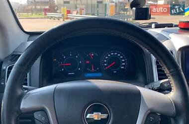 Внедорожник / Кроссовер Chevrolet Captiva 2013 в 