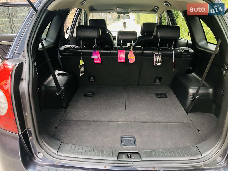 Позашляховик / Кросовер Chevrolet Captiva 2009 в Луцьку