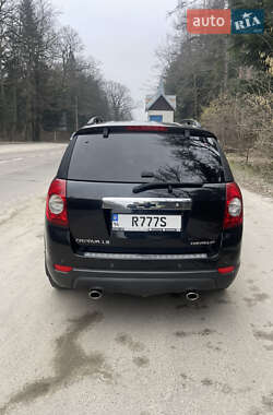 Внедорожник / Кроссовер Chevrolet Captiva 2010 в 