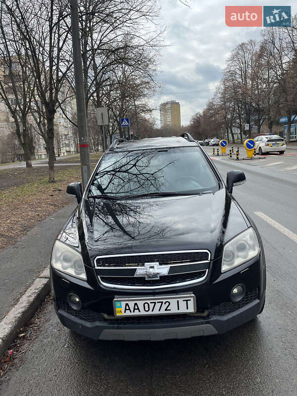 Внедорожник / Кроссовер Chevrolet Captiva 2008 в Киеве
