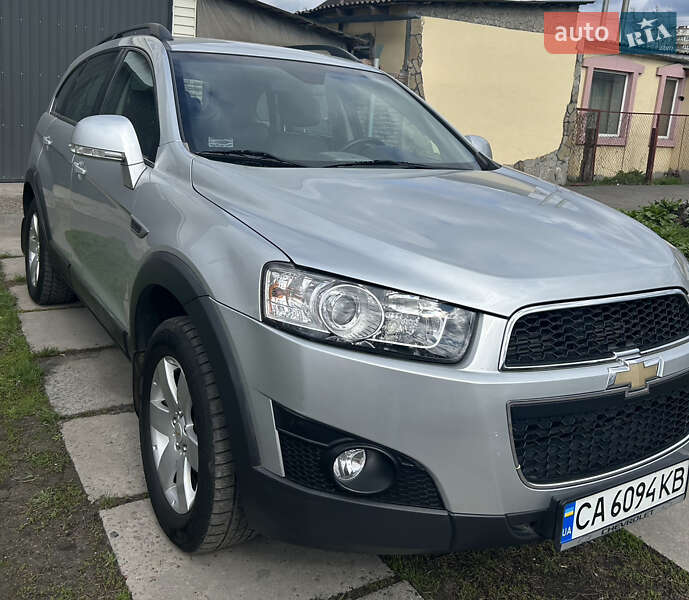 Внедорожник / Кроссовер Chevrolet Captiva 2012 в Черкассах фото 5 Внедорожник / Кроссовер Chevrolet Captiva 2012 в Черкассах