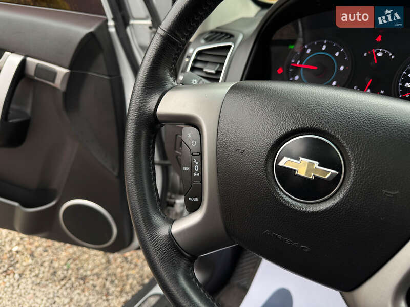 Внедорожник / Кроссовер Chevrolet Captiva 2012 в Одессе