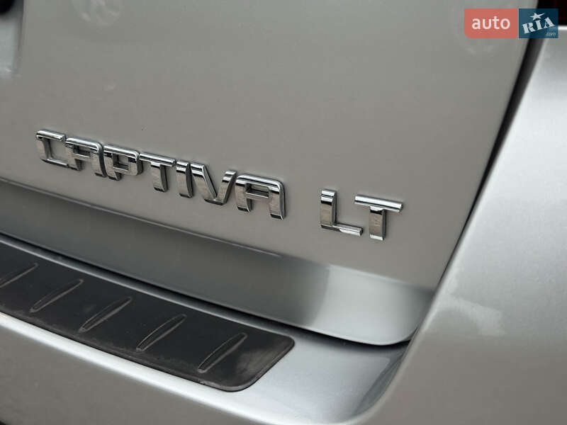 Внедорожник / Кроссовер Chevrolet Captiva 2012 в Одессе