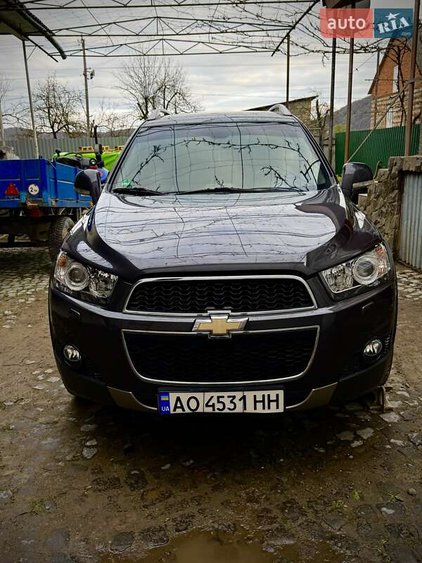 Внедорожник / Кроссовер Chevrolet Captiva 2012 в Хусте фото Внедорожник / Кроссовер Chevrolet Captiva 2012 в Хусте
