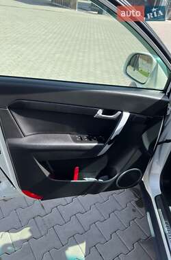 Внедорожник / Кроссовер Chevrolet Captiva 2011 в 