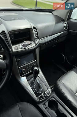 Внедорожник / Кроссовер Chevrolet Captiva 2012 в 