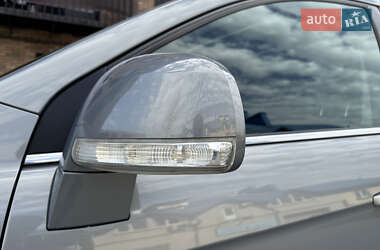 Позашляховик / Кросовер Chevrolet Captiva 2011 в 